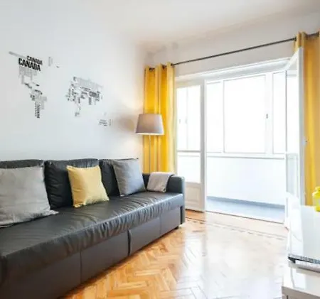 Yellow Tram Apartman